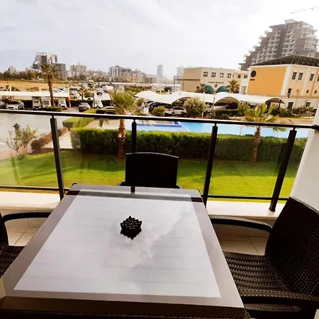 Apartamento Caesar Italus Trikomo