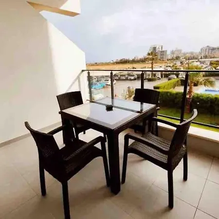 Apartment Caesar Italus Trikomo