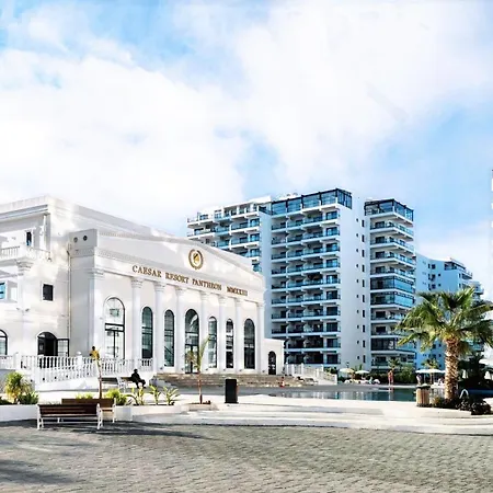 Caesar Italus Trikomo