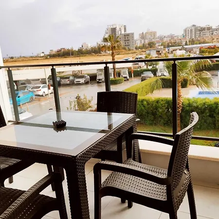 Caesar Apartment *